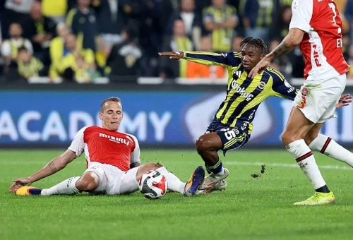 Spor yazarlarından Fenerbahçe'nin 2-1'lik galibiyetine değerlendirme