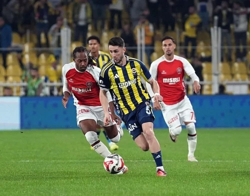 Spor yazarlarından Fenerbahçe'nin 2-1'lik galibiyetine değerlendirme