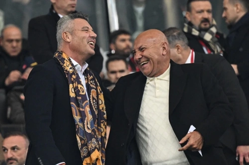 Süper Kupa'da derbi heyecanı! Fenerbahçe finale yükseldi