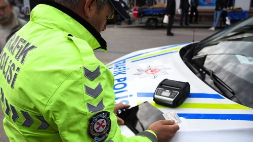 Tartışma yaratan trafik ceza düzenlemesi geri çekildi