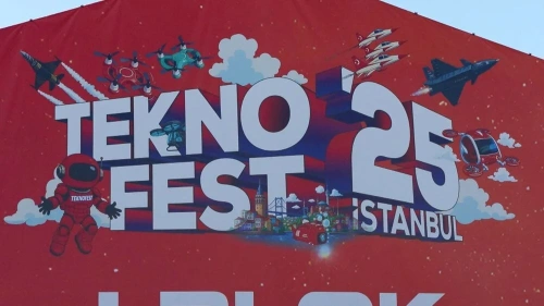 TEKNOFEST İstanbul başladı: Selçuk Bayraktar’dan “zulme dur” mesajı