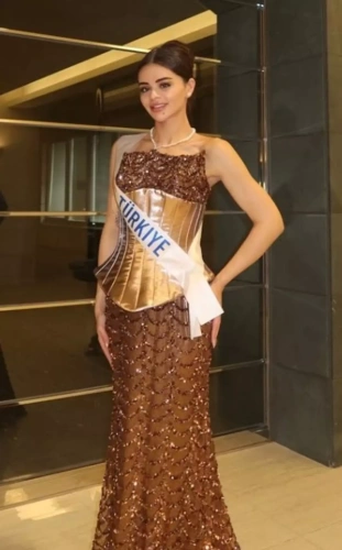Tokyo'da Miss International 2025 tacını Kolombiya aldı!