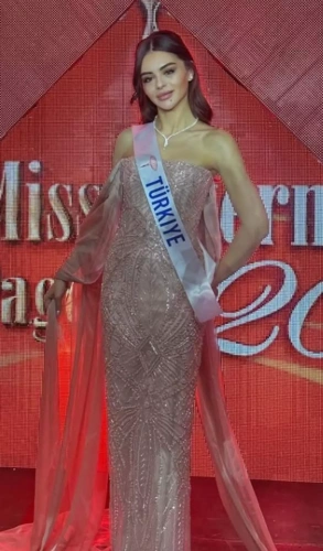 Tokyo'da Miss International 2025 tacını Kolombiya aldı!