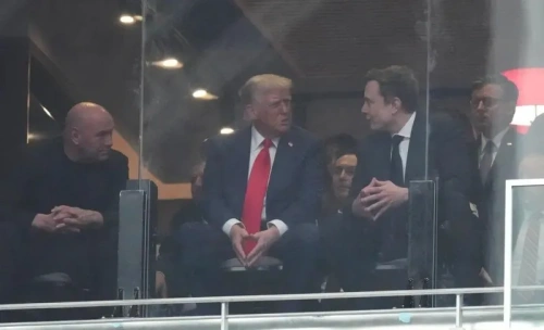 Trump ve Musk aylar sonra buluştu: Charlie Kirk anmasında el sıkıştılar