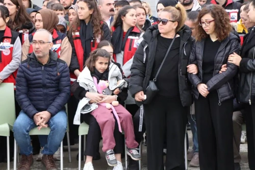 Türkiye 20 şehidini gözyaşlarıyla uğurluyor