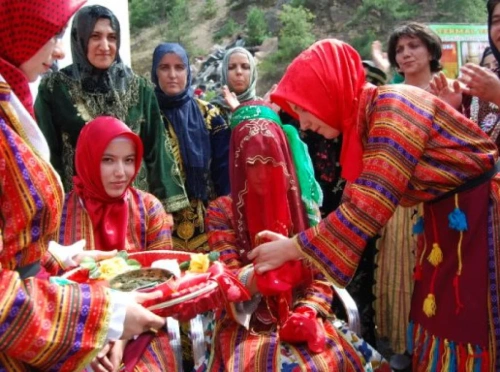 Türkiye’de düğün geleneklerinin kültürel zenginliği