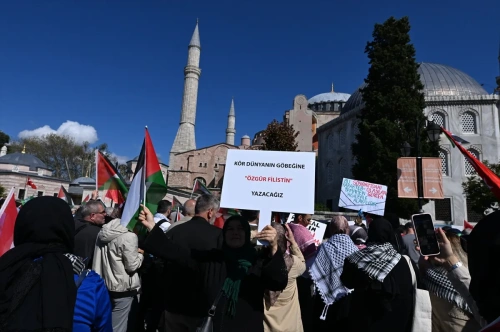 Türkiye Gazze için tek yürek!
