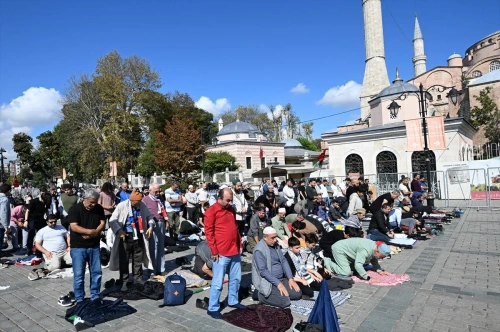 Türkiye Gazze için tek yürek!