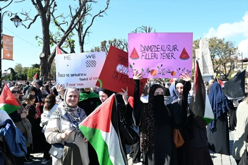 Türkiye Gazze için tek yürek!