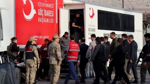 Türkiye'den Suriyeliler için yeni düzenleme: Geçici koruma kalkıyor