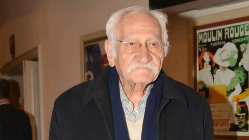 Usta oyuncu Arif Erkin Güzelbeyoğlu 90 yaşında vefat etti