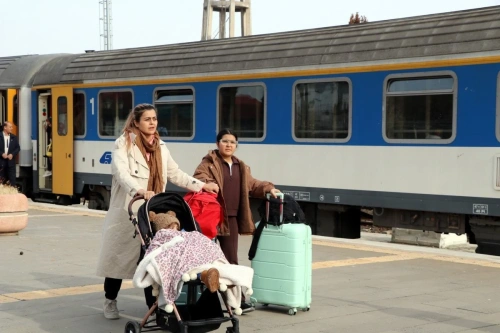 Van'a yılbaşı için İranlı turist yoğunluğu