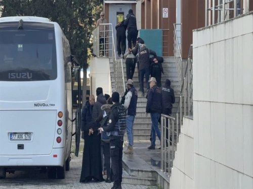 Yalova'da DEAŞ operasyonu: 3 şehit sonrası 26 kişi tutuklandı