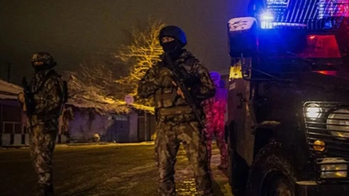 Yalova'da DEAŞ'a operasyon: 7 polis yaralandı, çatışma devam ediyor