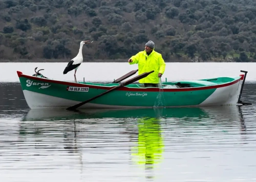 Yaren Leylek 15 yıldır aynı kayığa konuyor