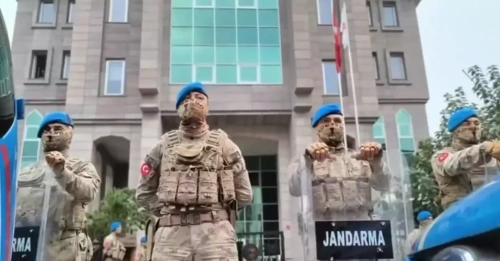 Yasa dışı bahise darbe: 524,5 milyon TL'lik operasyon