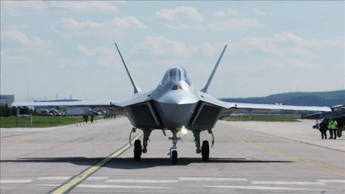 Yerli savaş uçağı KAAN’da kriz: Motor lisanslarını ABD durdurdu!