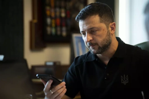 Zelenskiy: Rusya yılbaşı gecesi 200'den fazla İHA ile saldırdı